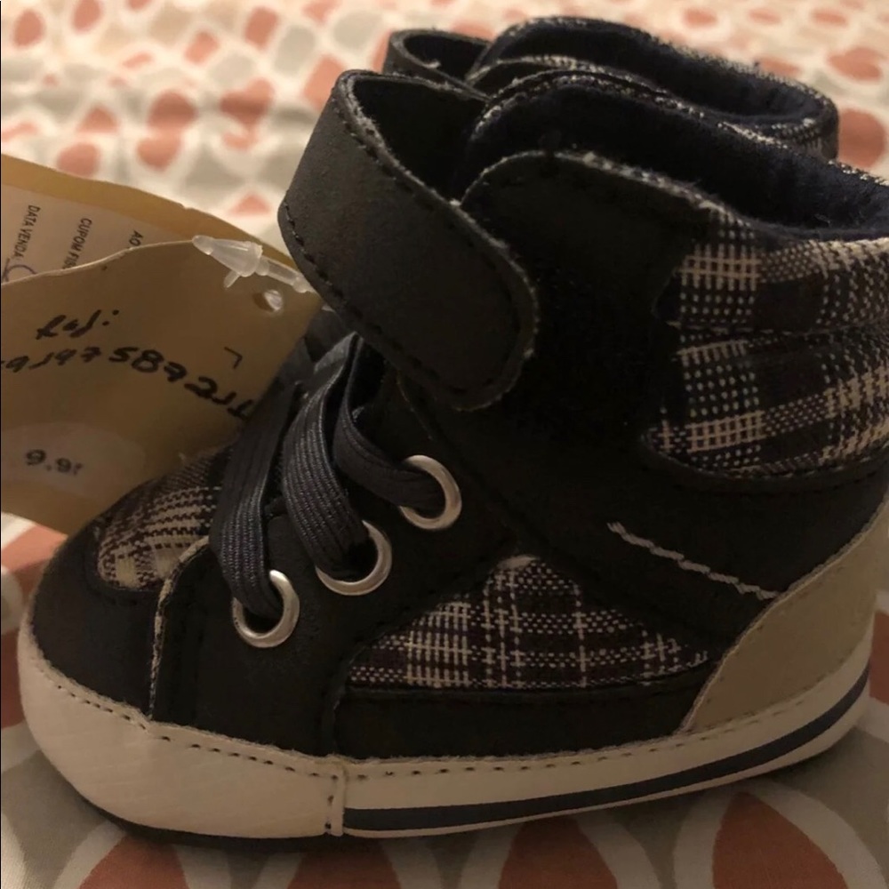 Baby Chicco sneakers